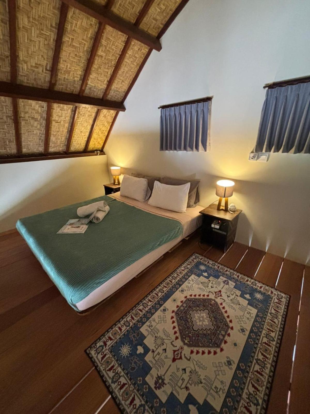 Twiny'S Hotel Kuta  Exterior photo